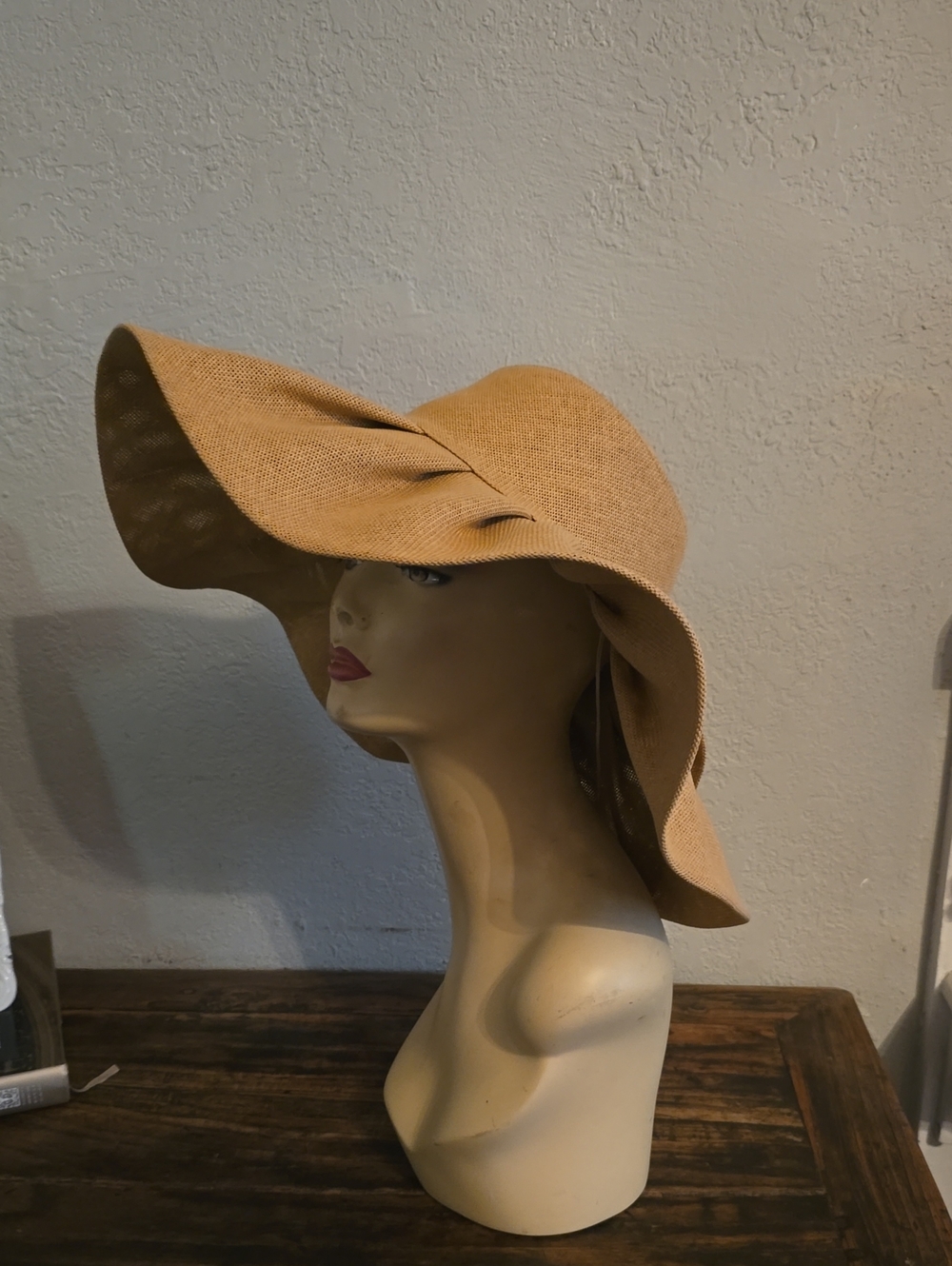Classic Wide Brim Straw Sun Hat - Picture 6 of 6